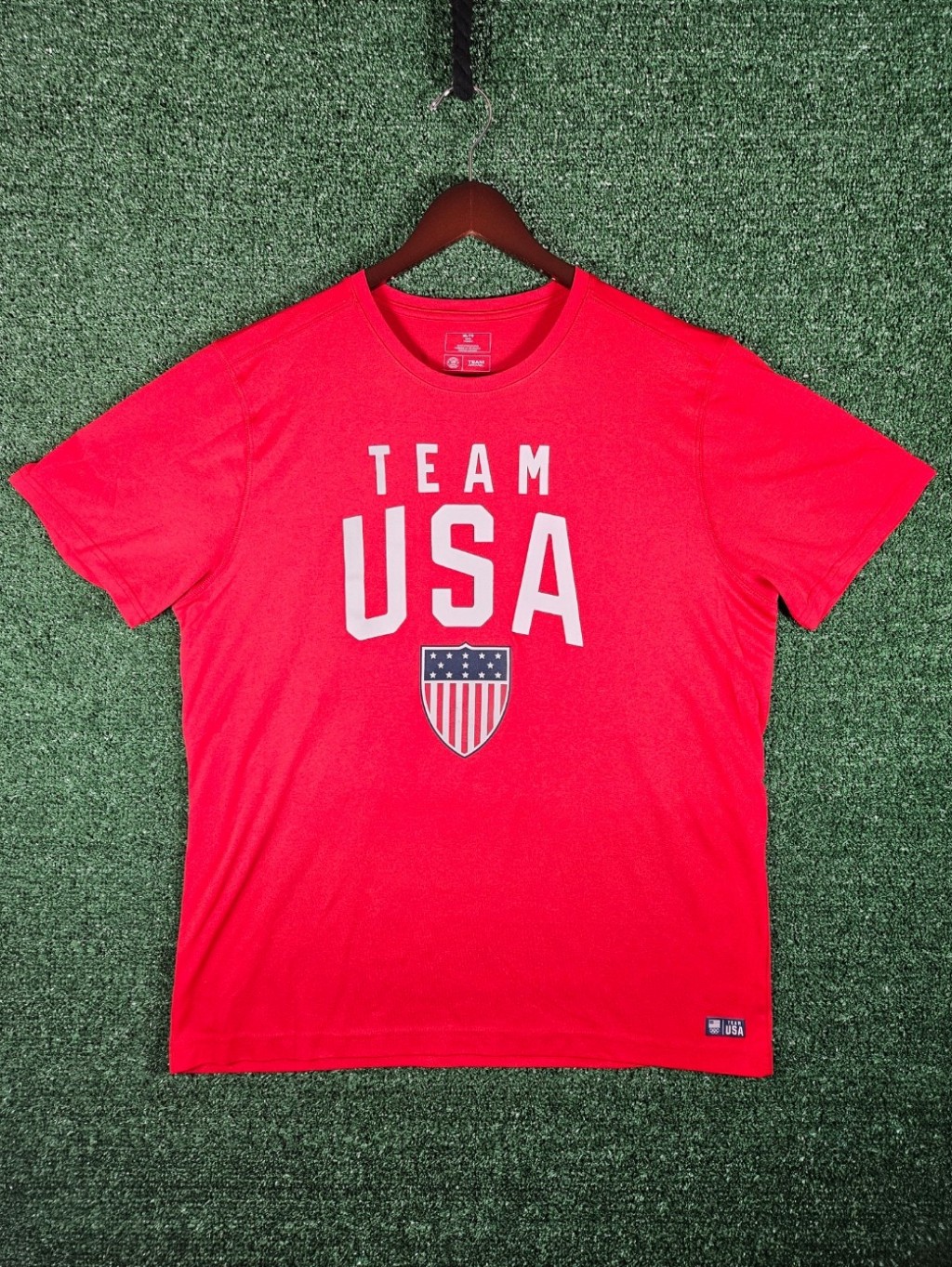 Us Olympic Team Apparel Team Usa Graphic Dry Fit Tee  Mens Xl  Color  Red
